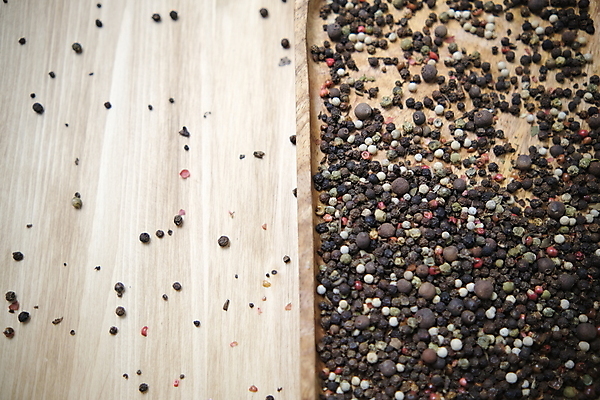 포토 JPG 해외이미지 식물 백그라운드 재료 고추 파프리카 건조 종류 옥수수 요리 씨앗 동양인 사람없음 빨간색 초록색 세트 갈색 노란색 검은색 흰색 나뭇가지 뜨거움 원형 양념 조미료 그룹 사발 정상 낟알 가루 인도인 향신료 유기농 매움 향 후추 카레 흙더미 내추럴 고립 해외포토 도형 외국인 나무 웰빙 음식 컬러 채소 곡류 인종 흙 사기그릇 맛 향미료 파일형식 더미 이미지허브