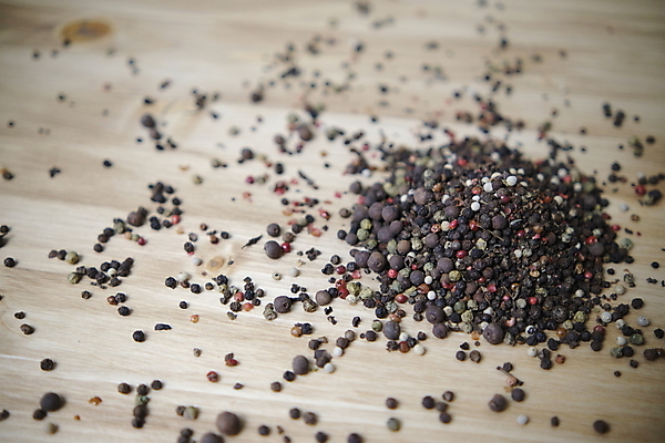 포토 JPG 해외이미지 음식 백그라운드 재료 자연 건조 종류 옥수수 요리 씨앗 사람없음 빨간색 갈색 쌓기 주방 검은색 흰색 뜨거움 원형 양념 조미료 그룹 사발 맛 정상 낟알 허브 향신료 묘사 유기농 질감 매움 아로마 향 후추 흙더미 내추럴 고립 해외포토 도형 식물 웰빙 컬러 컨셉 모션 곡류 흙 사기그릇 생태계 향미료 파일형식 더미 이미지허브