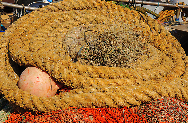 포토 JPG 해외이미지 밧줄 바다 패턴 낚시 항해 사람없음 항구 그물 질감 롤 흙더미 옛날 해외포토 줄 무늬 배_교통 교통시설 레저 흙 파일형식 더미 이미지허브
