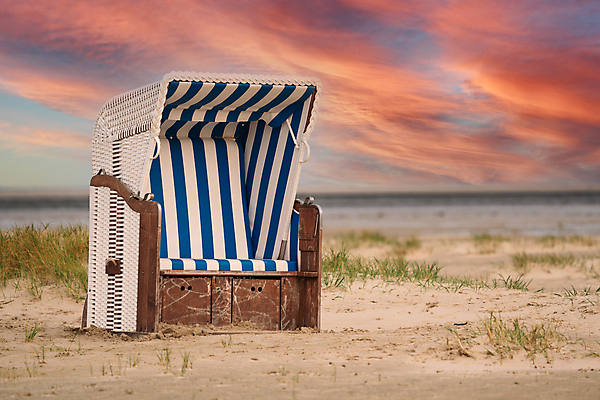 포토 JPG 해외이미지 유럽 모래 바다 여행 의자 자연 하늘 휴가 휴식 독일 파노라마 사람없음 야외 관광지 햇빛 시골 내추럴 해외포토 나라 가구 컨셉 촬영기법 태양 생태계 파일형식 이미지허브
