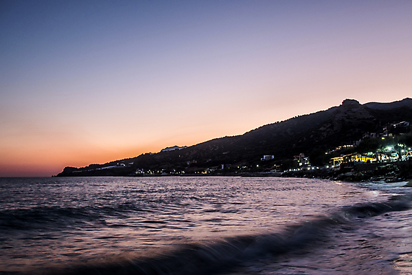 포토 JPG 해외이미지 파도 바다 여행 신체 건축양식 자연 하늘 산 앉기 풍경 사람없음 야외 물 햇빛 태양 일출 황혼 일몰 새벽 만 보트 서핑 저녁 수로 수평선 해외포토 자연요소 건축 배_교통 모션 노을 수상스포츠 야간 생태계 파일형식 이미지허브