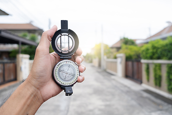 포토 JPG 해외이미지 라이프스타일 손 디자인 여행 백그라운드 컨셉 지도 비즈니스 가이드 자연 추상 휴가 화살 산 항해 사람 사람없음 야외 장식 세계 장비 탐험 수확 골동품 잡기 역사 닫기 소프트포커스 나침반 방향 오브젝트 복고 북쪽 동쪽 네비게이션 발견 방법 오리엔테이션 지리 항해사 해외포토 직업 무늬 농업 배_교통 모션 촬영기법 생활 신체부위 생태계 파일형식 이미지허브