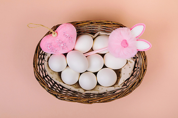 포토 JPG 해외이미지 전통 음식 분홍색 백그라운드 조류 휴가 선물 사람없음 장식 가로 세로 장난감 축제 페인트 껍질 흰색 축하 토끼 심볼 레이아웃 부활절계란 날것 건강식 내추럴 고립 파스텔톤 카피스페이스 미니멀 해외포토 동물 컬러 컨셉 포유류 부활절 반려동물 계란 공백 파일형식 이미지허브