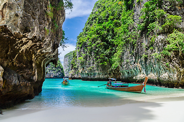 포토 JPG 해외이미지 나무 모래 파도 바다 섬 여행 백그라운드 잎 태국 자연 하늘 휴가 휴식 사람없음 야외 목재 파란색 햇빛 태양 맑음 침묵 일몰 만 보트 석호 이국적 터키석 파라다이스 푸켓 해외포토 자연요소 식물 아시아 컬러 컨셉 배_교통 재료 날씨 노을 소리 보석 생태계 파일형식 이미지허브