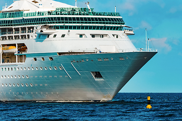 포토 JPG 해외이미지 주간 바다 항해 사람없음 야외 큼 유람선 크루즈 해외포토 자연요소 배_교통 크기 파일형식 이미지허브