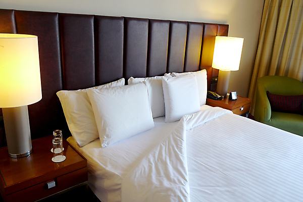 포토 JPG 해외이미지 베개 호텔 사람없음 바캉스 침실 호캉스 해외포토 침구 숙소 휴가 파일형식 이미지허브