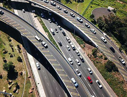 포토 JPG 해외이미지 도로 길 여행 교통시설 자동차 거리 안테나 사람없음 환경 운전 도시 시간 고속도로 브레이크 잼 속도 출퇴근 바쁨 머리위 드론 자동 해외포토 육상교통 교통 비즈니스 통신 모션 소스_음식 시설 파일형식 이미지허브
