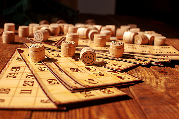 포토 JPG 해외이미지 캐릭터 손 디자인 백그라운드 컨셉 장난 비즈니스 가족 놀이 탁자 성공 휴가 아이디어 통 사람없음 목재 숫자 수확 게임 우승 신용카드 행운 재산 도박 계획 위험 편지 심볼 복고 기회 열정 관심 옛날 필승 해외포토 나무 문자 감정 가구 농업 재료 관계 신체부위 금융 최고 파일형식 이미지허브