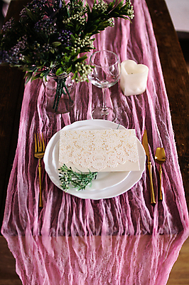 포토 JPG 해외이미지 식기 접시 꽃 결혼 와인잔 초 사람없음 하이앵글 꽃병 로맨틱 식탁보 풀잎 청첩장 스몰웨딩 해외포토 식물 뷰포인트 컨셉 잎 술잔 카드_감사 이벤트 풀_식물 파일형식 이미지허브