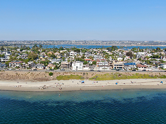 포토 JPG 해외이미지 도로 모래 바다 여행 건축양식 교통시설 하늘 휴가 거리 주택 안테나 풍경 사람없음 건물 물 여름 파란색 여행객 항구 미국 산책로 도시 만 고급 빌라 캘리포니아 포트 타운 석호 소금물 조감도 해외포토 자연요소 건축물 계절 건축 길 컬러 교통 컨셉 북아메리카 통신 사람 시설 파일형식 이미지허브