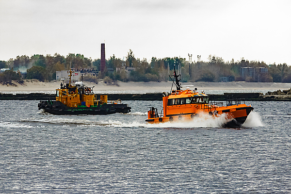 포토 JPG 해외이미지 주간 바다 섬 공장 항해 사람없음 야외 보트 함선 발트해 해외포토 자연요소 배_교통 공업 북유럽 파일형식 이미지허브