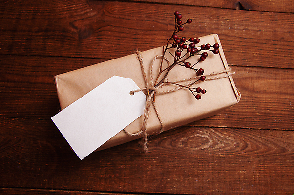 포토 JPG 해외이미지 기념일 리본 종이 꽃다발 백그라운드 컨셉 크리스마스 탁자 휴가 봉투 프레임 발렌타인데이 선물 이벤트 사람없음 목재 장식 빨간색 상자 갈색 우주 놀람 공백 수확 골동품 나뭇가지 시골 축하 인사 신용카드 생일 메시지 편지 활 복고 초대 팩 패키지 판지 구성 편지쓰기 포장소품 해외포토 나무 꽃 감정 컬러 가구 농업 재료 포장 데이이벤트 표정 금융 화장품 기록 예절 오브젝트 포장재료 파일형식 이미지허브