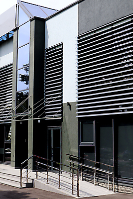 포토 JPG 해외이미지 직업 디자인 외관 조각 비즈니스 건축양식 창문 손가락 유리 성공 부동산 건강 병원 잔디 사람없음 건물 가로 사무실 건강관리 긴급 깃발 도시 센터 재산 고급 중개인 시설 리더 상업 조경 소매 경영 교외 분양 사생활 전용 진짜 획기적 해외포토 식물 건축물 손 건축 컨셉 의학 재질 관리 금융 파일형식 이미지허브