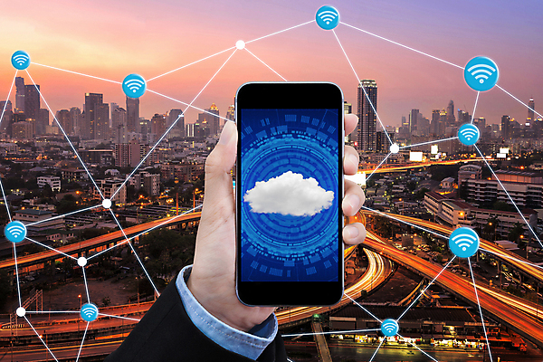 포토 JPG 해외이미지 라이프스타일 선 백그라운드 컨셉 인터넷 비즈니스 통신 사람없음 건물 스마트폰 핸드폰 도시풍경 세계 디지털 자료 웹 도시 그물 네트워크 연결 무선전화기 전화기 스마트 와이파이 커뮤니티 타운 온라인 소셜 소셜미디어 인터페이스 터치스크린 해외포토 건축물 풍경 생활 전자제품 스마트기기 무선인터넷 파일형식 이미지허브