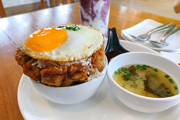 포토 JPG 해외이미지 전통 접시 음식 백그라운드 채소 재료 고추 한국 건강 돼지고기 요리 동양인 사람없음 식당 식사 저녁식사 뜨거움 사발 맛 매움 양배추 후추 점심식사 핸드메이드 해외포토 식기 아시아 컨셉 육류 인종 상점 사기그릇 향신료 파일형식 이미지허브