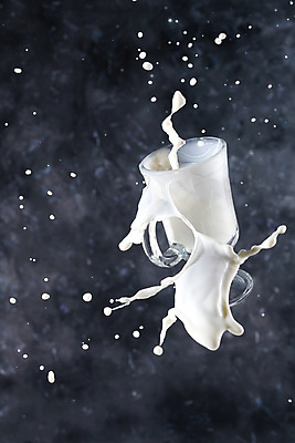포토 JPG 해외이미지 라이프스타일 디자인 음료 음식 파도 백그라운드 재료 모션 유리 추상 왕관 디저트 건강 사람없음 컵 파란색 페인트 흐름 우유 흰색 신선 액체 붓기 떨어짐 아침식사 상품 먹기 크림 순수 분무기 요거트 쉐이크 내추럴 고립 요구르트 스플래쉬 해외포토 식기 바다 컬러 컨셉 무늬 재질 유제품 생활 식사 파일형식 이미지허브