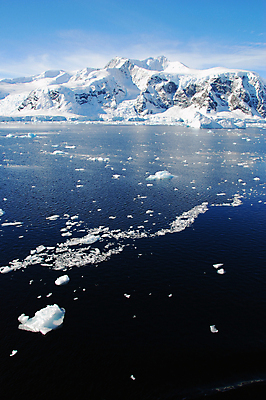 포토 JPG 해외이미지 바다 자연 산 사람없음 물 뷰티 맑음 얼음 추위 남극 북극 뿌리기 해외포토 자연요소 모션 날씨 극지방 생태계 파일형식 이미지허브