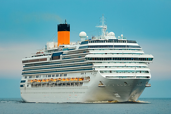 포토 JPG 해외이미지 주간 바다 항해 사람없음 야외 큼 유람선 크루즈 해외포토 자연요소 배_교통 크기 파일형식 이미지허브