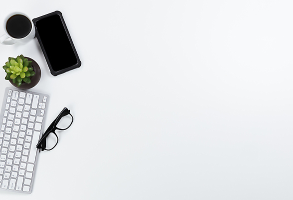 포토 JPG 해외이미지 식물 안경 커피 음료 백그라운드 비즈니스 직장 사람없음 스마트폰 핸드폰 컴퓨터 사무실 키보드 업무 작업실 무선전화기 책상 준비 머리위 카페인 가상 공급 카피스페이스 해외포토 잡화 가구 회사 전자제품 스마트기기 공백 작업 전화기 파일형식 이미지허브