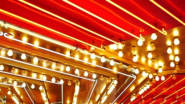 포토 JPG 해외이미지 상징 불꽃 전등 경사 사람없음 건물 반짝임 컬러풀 미국 일몰 재산 황금 닫기 야간 심볼 묘사 카지노 역동적 빛망울 싱가폴 광 그런지 리듬 많음 유흥 해외포토 자연요소 건축물 아시아 컬러 컨셉 북아메리카 모션 불 조명 금융 빛 노을 도박 파일형식 이미지허브