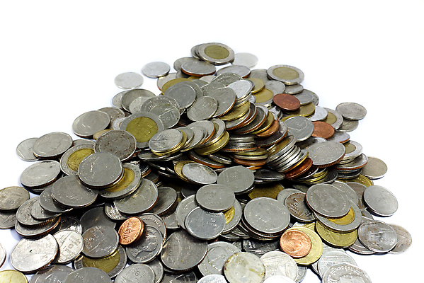 포토 JPG 해외이미지 스튜디오촬영 백그라운드 컨셉 돈 비즈니스 사람없음 금융 경제 쌓기 금속 동전 흰색 변화 재산 황금 은색 투자 보물 옛날 해외포토 컬러 모션 재질 실내 파일형식 이미지허브