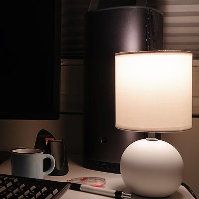 포토 JPG 해외이미지 손 안경 백그라운드 전구 아이디어 나선형 미술 사람없음 경제 스크린 힘 장비 에너지 수확 골동품 램프 가리킴 원형 보호 오브젝트 형광등 혁명 발명 백자 효율 해외포토 도형 잡화 컨셉 무늬 농업 문화예술 전등 조명 손짓 신체부위 도자기 파일형식 이미지허브