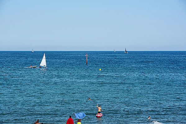 포토 JPG 해외이미지 유럽 모래 바다 조각 여행 건축양식 공 휴가 사람 사람없음 야외 건물 조각상 여행객 수영 일몰 게임 뜨거움 스페인 군중 지중해 바르셀로나 스페인어 해외포토 건축물 건축 나라 놀이 조형물 노을 수상스포츠 파일형식 이미지허브