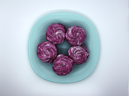 포토 JPG 해외이미지 음식 아침 디저트 건강 사람없음 저녁식사 봄 신선 맛 아침식사 컵받침 산딸기 점심식사 마시멜로우 터키석 해외포토 주간 계절 컨셉 과일 식사 보석 받침대 파일형식 이미지허브