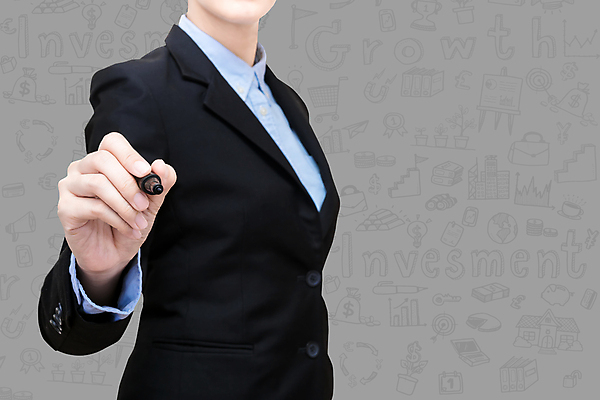 포토 JPG 해외이미지 직업 손 컨셉 돈 비즈니스 성공 아이디어 설명 사람 정장 사람없음 도전 성장 가리킴 업무 비즈니스우먼 자신감 네트워크 발표 가르침 재산 목표 계획 대표 그림 리더 투자 이익 보여주기 개발 마케팅 투자자 해외포토 옷 여자 교육 감정 모션 손짓 신체부위 금융 작업 직장인 파일형식 이미지허브