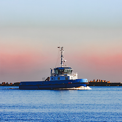 포토 JPG 해외이미지 주간 바다 항해 사람없음 야외 방파제 발트해 예인선 해외포토 자연요소 공공시설 배_교통 북유럽 파일형식 이미지허브