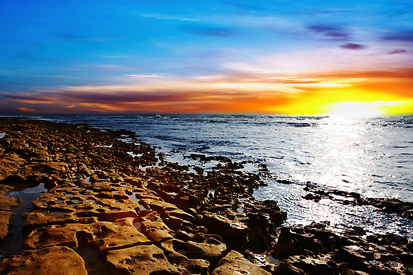 포토 JPG 해외이미지 파도 바다 하늘 사람없음 물 파란색 빛 컬러풀 태양 일출 일몰 오픈 서핑 돌산 암초 대서양 생태학 해외포토 자연요소 교육 컬러 산 노을 수상스포츠 파일형식 이미지허브