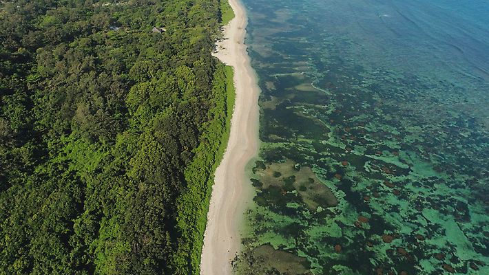 포토 JPG 해외이미지 나무 바다 여행 자연 하늘 휴가 산 풍경 사람없음 야외 초록색 물 파란색 언덕 장면 석호 내추럴 조감도 해외포토 자연요소 식물 컬러 생태계 파일형식 이미지허브