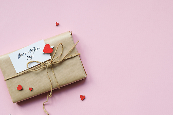 포토 JPG 해외이미지 디자인 여자 행복 리본 종이 밧줄 분홍색 백그라운드 포장 엄마 넥타이 휴가 선물 사랑 이벤트 사람없음 장식 상자 갈색 우주 귀여움 놀람 수확 덮개 축하 인사 신용카드 정상 묶기 만족 활 에코 질감 복고 패키지 내추럴 파스텔톤 핸드메이드 카피스페이스 해외포토 잡화 감정 줄 컬러 컨셉 농업 가족 모션 표정 사람 금융 환경 공백 뚜껑 예절 파일형식 이미지허브