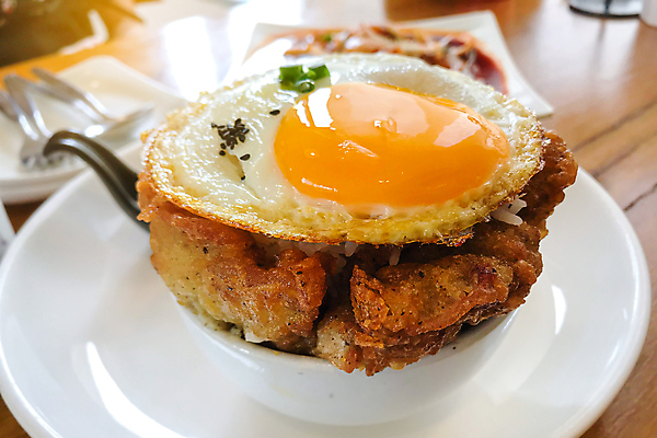 포토 JPG 해외이미지 전통 접시 음식 백그라운드 채소 재료 고추 한국 건강 돼지고기 요리 동양인 사람없음 식당 식사 저녁식사 뜨거움 사발 맛 매움 양배추 후추 점심식사 핸드메이드 해외포토 식기 아시아 컨셉 육류 인종 상점 사기그릇 향신료 파일형식 이미지허브