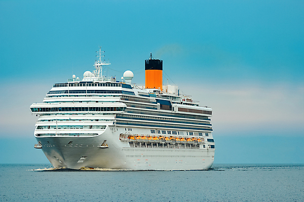 포토 JPG 해외이미지 주간 바다 항해 사람없음 야외 큼 유람선 크루즈 해외포토 자연요소 배_교통 크기 파일형식 이미지허브