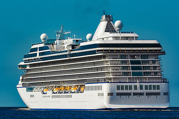 포토 JPG 해외이미지 주간 바다 항해 사람없음 야외 큼 유람선 크루즈 해외포토 자연요소 배_교통 크기 파일형식 이미지허브