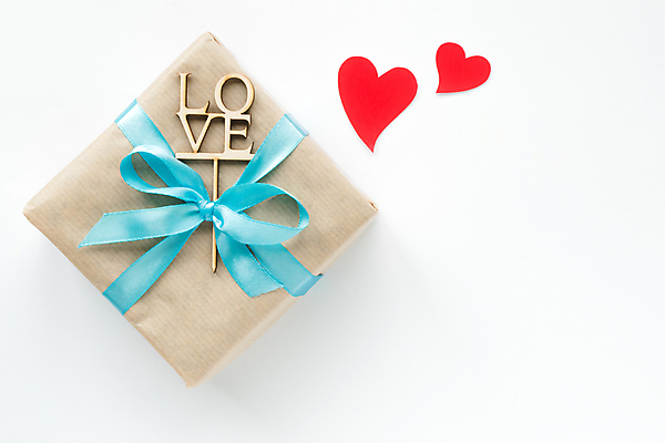 포토 JPG 해외이미지 리본 종이 밧줄 줄 백그라운드 크리스마스 포장 휴가 발렌타인데이 선물 이벤트 소년 사람없음 장식 빨간색 파란색 상자 갈색 놀람 재활용 수확 덮개 흰색 하트 축하 인사 생일 아빠 정상 자르기 활 패키지 내추럴 판지 돌봄 핸드메이드 카피스페이스 해외포토 모양 기념일 남자 감정 어린이 컬러 컨셉 농업 가족 모션 데이이벤트 표정 공백 뚜껑 예절 친환경 파일형식 이미지허브