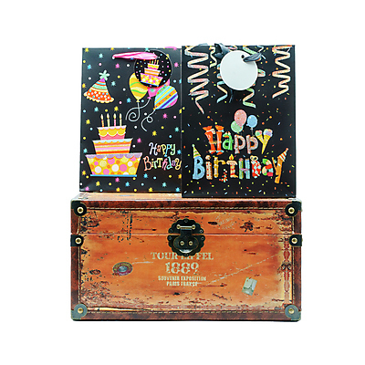 포토 JPG 해외이미지 행복 리본 종이 분홍색 백그라운드 크리스마스 가방 휴가 발렌타인데이 손잡이 선물 사람없음 장식 파란색 상자 유행 세일 상점 놀람 줄무늬 공백 흰색 축하 생일 그룹 시장 구매 컨테이너 오브젝트 무역 활 기회 상업 자루 패키지 소매 고립 해외포토 잡화 기념일 감정 산업 컬러 컨셉 무늬 데이이벤트 표정 쇼핑 파일형식 이미지허브