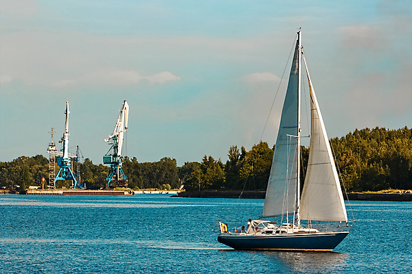 포토 JPG 해외이미지 주간 바다 섬 요트 항해 사람없음 야외 발트해 해외포토 자연요소 배_교통 북유럽 파일형식 이미지허브