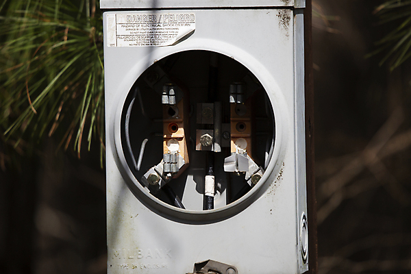 포토 JPG 해외이미지 산업 백그라운드 컨셉 추상 사람없음 야외 가로 환경 금속 기계 장비 에너지 과학기술 화물 흰색 판넬 센터 연결 위험 버리기 서비스 순환 시스템 분배 썩음 전압 제어 현재 공급 해외포토 컬러 무늬 모션 재질 기술 운송업 파일형식 이미지허브