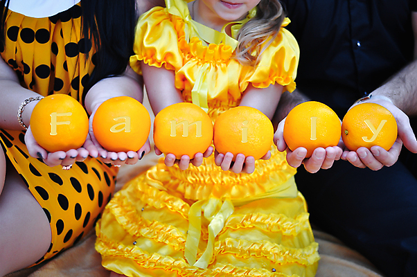 포토 JPG 해외이미지 전통 커플 어린이 분홍색 결혼 셔츠 오렌지 창문 손가락 가족 엄마 친절 관리 사랑 소년 사람없음 장식 초록색 단어 꽃병 임신 터치 식탁보 흰색 아기 반지 잡기 커튼 아빠 은색 손톱 편지 부드러움 오리지널 해외포토 문자 손 남자 꽃 감정 컬러 상의 과일 장신구 관계 모션 사람 이벤트 감각 파일형식 이미지허브