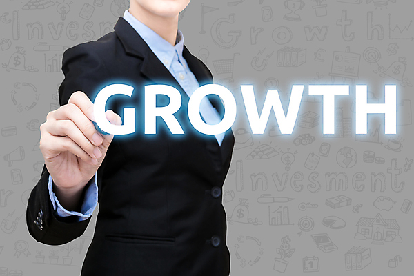 포토 JPG 해외이미지 직업 손 컨셉 돈 비즈니스 성공 아이디어 설명 사람 정장 사람없음 도전 성장 가리킴 업무 비즈니스우먼 자신감 네트워크 발표 가르침 재산 목표 계획 대표 그림 리더 투자 이익 보여주기 개발 마케팅 투자자 해외포토 옷 여자 교육 감정 모션 손짓 신체부위 금융 작업 직장인 파일형식 이미지허브