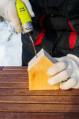 포토 JPG 해외이미지 직업 손 남자 가구 거리 사람없음 목재 소용돌이 기구 업무 바 구멍 목수 무선 오브젝트 목공예 고정 재주꾼 해외포토 나무 생활용품 재료 사람 신체부위 회오리 작업 공예 파일형식 이미지허브