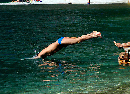 포토 JPG 해외이미지 계절 호수 스포츠 휴가 산 수영장 건강 취미 사람없음 야외 물 운동 여행객 점프 기쁨 신선 알프스 위생관리 해외포토 자연요소 감정 유럽 모션 관리 사람 파일형식 이미지허브