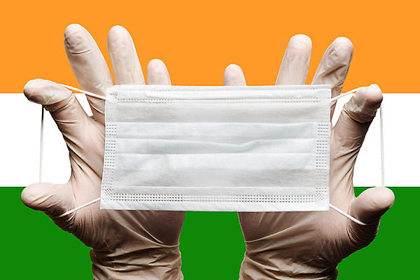 포토 JPG 해외이미지 손 아시아 여행 장갑 백그라운드 컨셉 손가락 병원 한명 사람없음 치료 약 건강관리 장비 환자 의사 흰색 긴급 깃발 수술 호흡기관 보호 질병 구급차 감염 위생관리 인플루엔자 전국 전염병 사스 카피스페이스 코로나바이러스 해외포토 1 잡화 나라 컬러 의학 자동차 건강 관리 사람 신체부위 공백 의료진 장기_의학 바이러스 파일형식 이미지허브