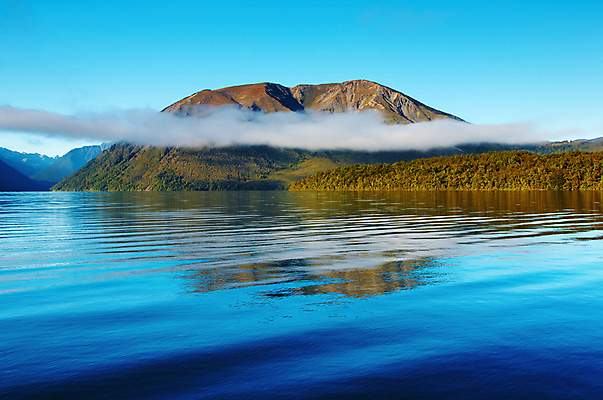 포토 JPG 해외이미지 호수 자연 하늘 아침 새로움 산 파노라마 사람없음 초록색 물 파란색 햇빛 반사 환경 맑음 침묵 거울 안개 숲 산악지대 생태학 정확 해외포토 주간 자연요소 교육 컬러 컨셉 날씨 촬영기법 태양 소리 생태계 파일형식 이미지허브