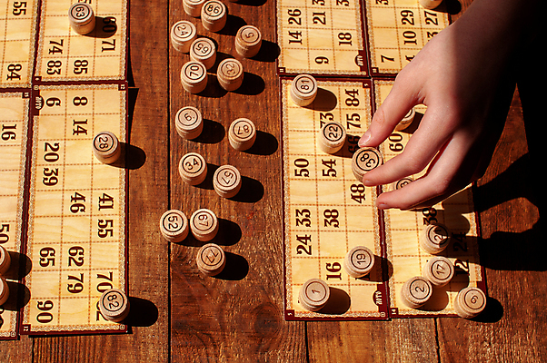 포토 JPG 해외이미지 캐릭터 손 디자인 백그라운드 컨셉 장난 비즈니스 가족 놀이 탁자 성공 휴가 아이디어 통 사람없음 목재 숫자 수확 게임 우승 신용카드 행운 재산 도박 계획 위험 편지 심볼 복고 기회 열정 관심 옛날 필승 해외포토 나무 문자 감정 가구 농업 재료 관계 신체부위 금융 최고 파일형식 이미지허브