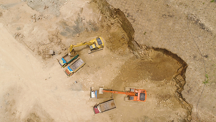 포토 JPG 해외이미지 산업 모래 사람없음 야외 건물 기계 장비 업무 땅 불도저 굴착기 삽 발굴 언덕 국자 인도네시아 트랙터 무거움 해외포토 건축물 아시아 주방용품 작업 중장비 무게 농기계 특수차량 파일형식 이미지허브