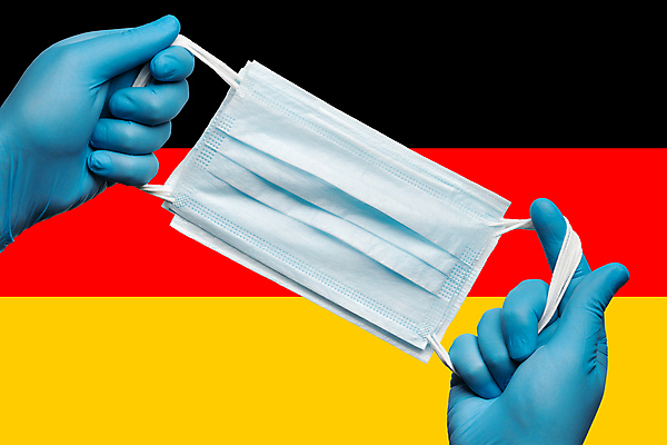 포토 JPG 해외이미지 손 유럽 여행 장갑 백그라운드 컨셉 병원 한명 사람없음 치료 약 건강관리 장비 환자 의사 긴급 수술 호흡기관 보호 약초 질병 구급차 구조원 감염 베를린 위생관리 인플루엔자 전염병 사스 코로나바이러스 해외포토 직업 1 잡화 나라 의학 자동차 독일 건강 관리 사람 신체부위 의료진 장기_의학 풀_식물 바이러스 파일형식 이미지허브