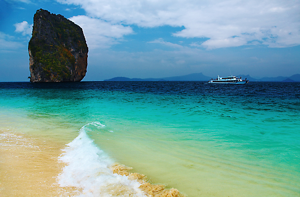 포토 JPG 해외이미지 모래 파도 바다 섬 여행 태국 자연 하늘 휴가 휴식 풍경 사람없음 물 여름 파란색 컬러풀 침묵 거품 보트 서핑 산호 크리스탈 함선 암초 석호 안다만 이국적 터키석 파라다이스 해외포토 자연요소 계절 아시아 컬러 컨셉 배_교통 소리 수상스포츠 자포동물 광석 보석 생태계 파일형식 이미지허브